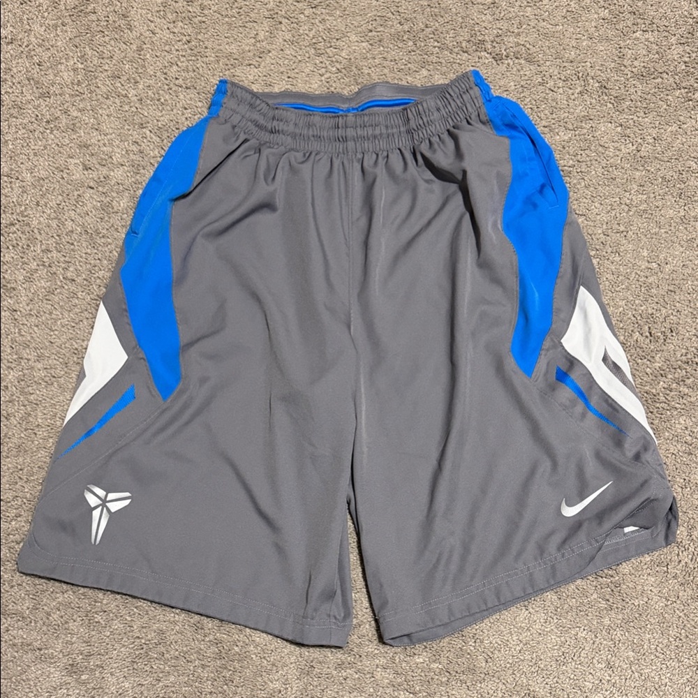 Kobe Nike Dri Fit Men's Gray and Blue Basketball Shorts Size L